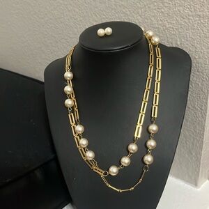 Retro Gold Long chain with Pearls